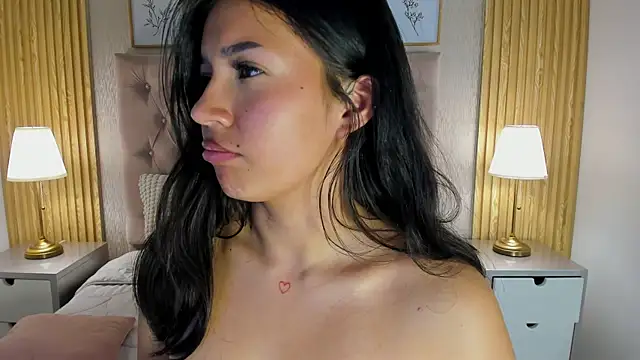 KamyGlam's Live XXX Chat