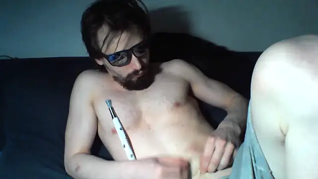 KaelNox's Webcam Show