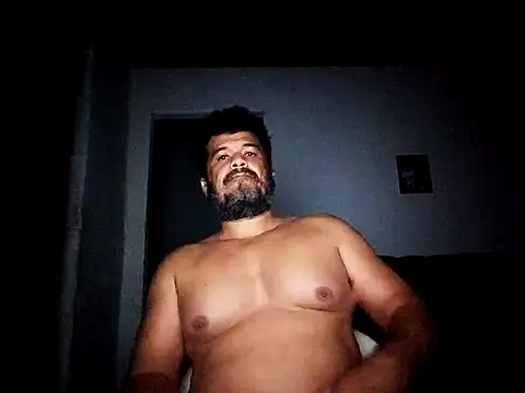 tarra122 XXX чат на живо
