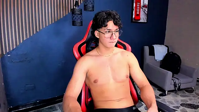 Axxel_Muscle – Live XXX-chat