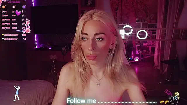 AnnieGOld_'s Live XXX Chat