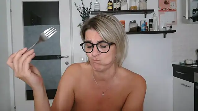 hexe40002 – Live XXX-chat