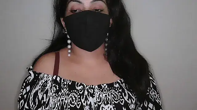 Reddy_Trisha – Live XXX-chat