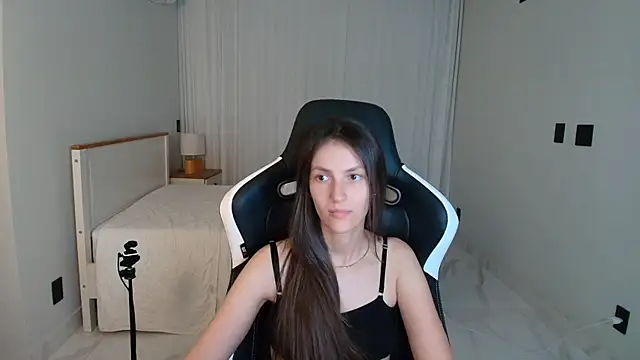 upssnowy XXX чат на живо