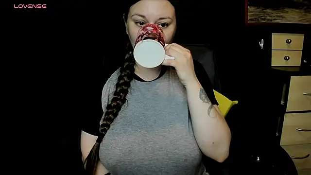 AlisaBacker – Naživo XXX chat