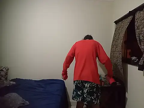 Diminuta – Naživo XXX chat