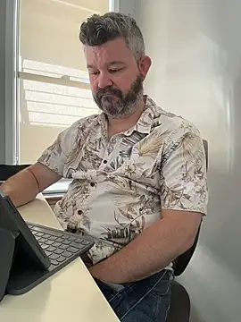 chubbylittlesecret Show Webcam