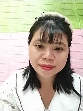 Xuka_lyss লাইভ XXX চ্যাট