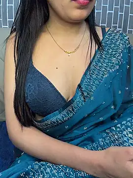 escape_with_me's Live XXX Chat