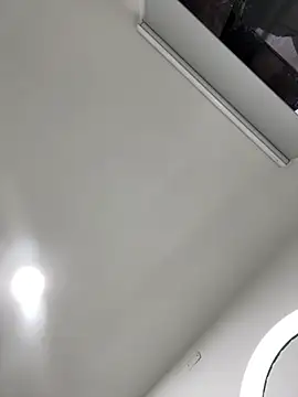 Curlyierr's Live XXX Chat