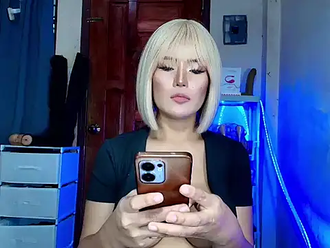 Asian_Isabellaxx 现场XXX聊天