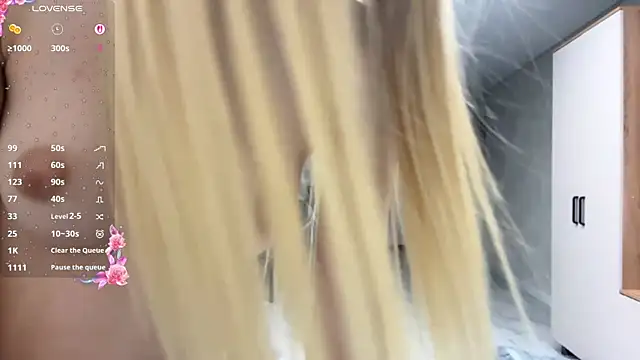 ZenZestXのライブXXXチャット
