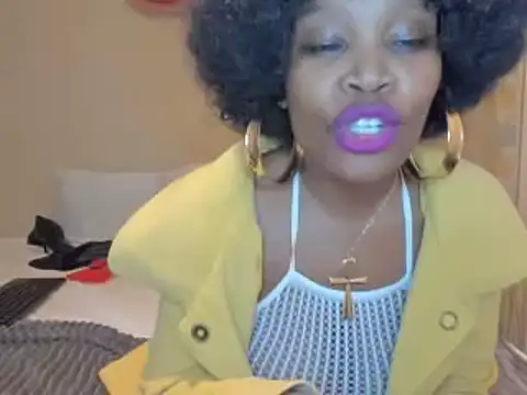 AfricanSquirtingQueen Chat XXX in diretta