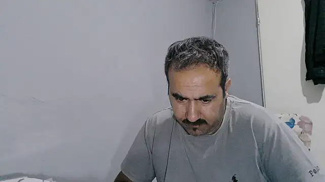 دردشة -dark-look- الجنسية المباشرة