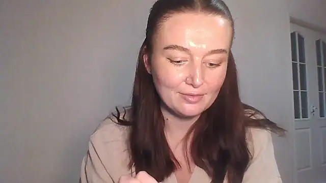 Chat +18 de LilianaSwetx ao vivo