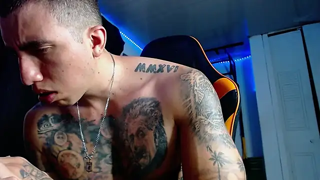 Adam_Hudsondn Live XXX chat