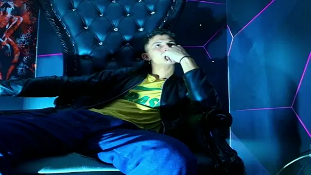 Živý XXX chat Axel_Romanov