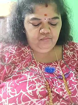Chat +18 de Tamil-mayasri ao vivo