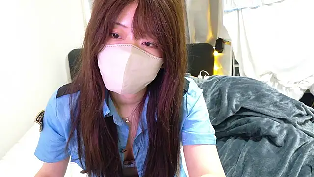rina333info élő XXX-chatje