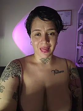 KatInk Chat XXX in diretta