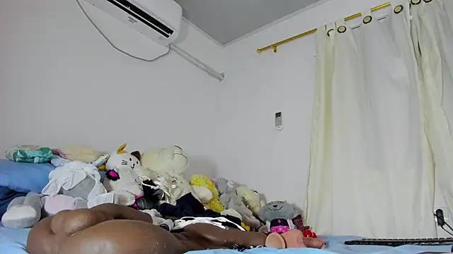 vennuss19's Live XXX Chat