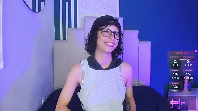 XXX chat uživo modela AliceMadnes