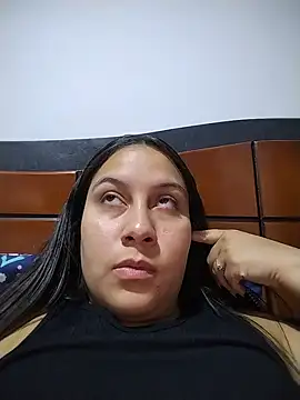 Chat XXX ao vivo de esmeralda_jadees