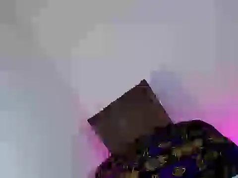 yourlovingbella Chat XXX live