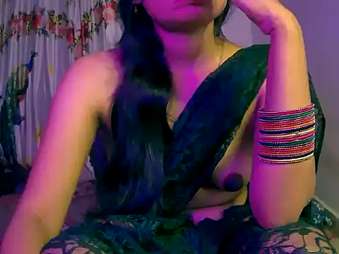 Chat +18 de ANGEL-PRIYA27 ao vivo