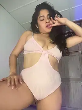 EmilyNoir1 现场XXX聊天