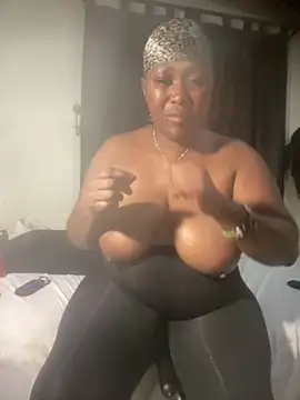 Cardiebae89 Chat XXX live