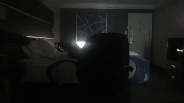 Aw_ThROAt9's Live XXX Chat