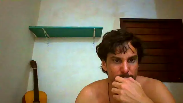 Chat +18 de buenocouple ao vivo