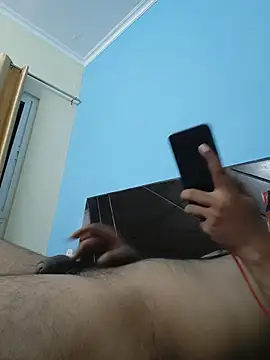 XXX chat uživo modela thickindianmonstet
