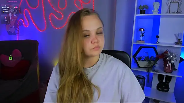 צ'אט XXX בשידור חי של keri_ti