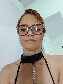 Chat +18 de Meganlola ao vivo
