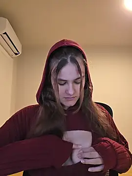 MiaRides19's Live XXX Chat