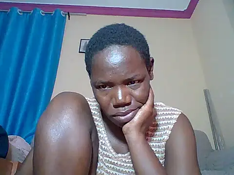 Blacksexyqueen24's Live XXX Chat