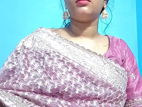 Adhiti_1 라이브 XXX 채팅