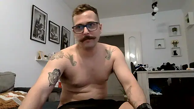 yanick931 live XXX chat