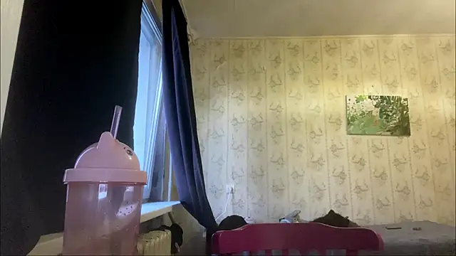 SusanaLeichty: онлайн-секс-чат