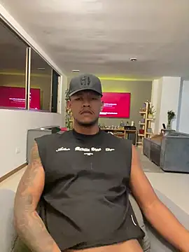XXX chat uživo modela Apolo03_