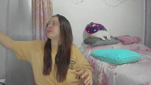 Chat +18 de HARLEYNAPIER ao vivo