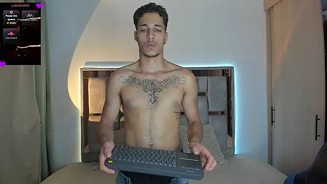 XXX chat uživo modela orionblaze69_