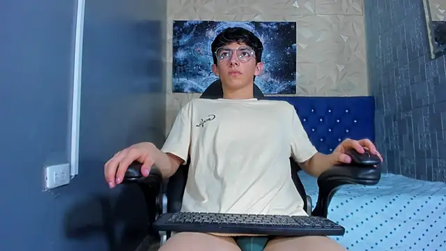 ElanGiraldon Live XXX chat