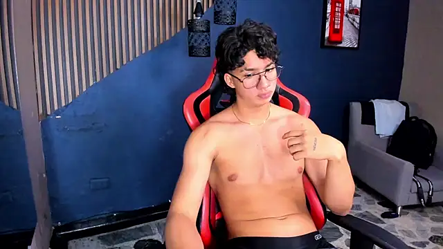 Chat +18 de Axxel_Muscle ao vivo