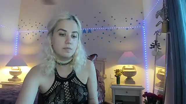 aalokitaa's Live XXX Chat
