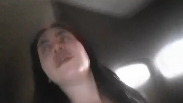 Pokazy przed kamerką – WetFlower69
