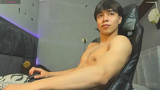Chat XXX en directo de Face_Baby08