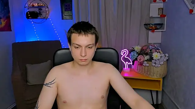 Chat +18 de eric_nova ao vivo